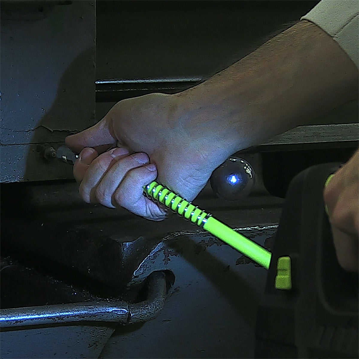 20V Cordless Grease Gun Kit