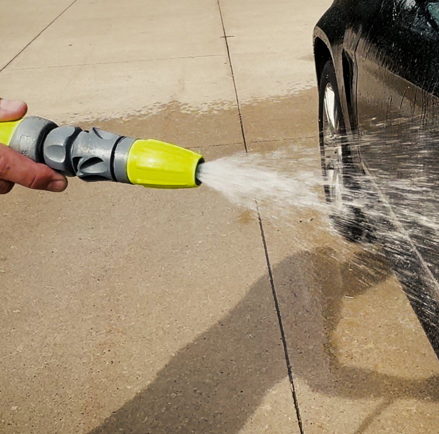 Twist Action Garden Hose Nozzle