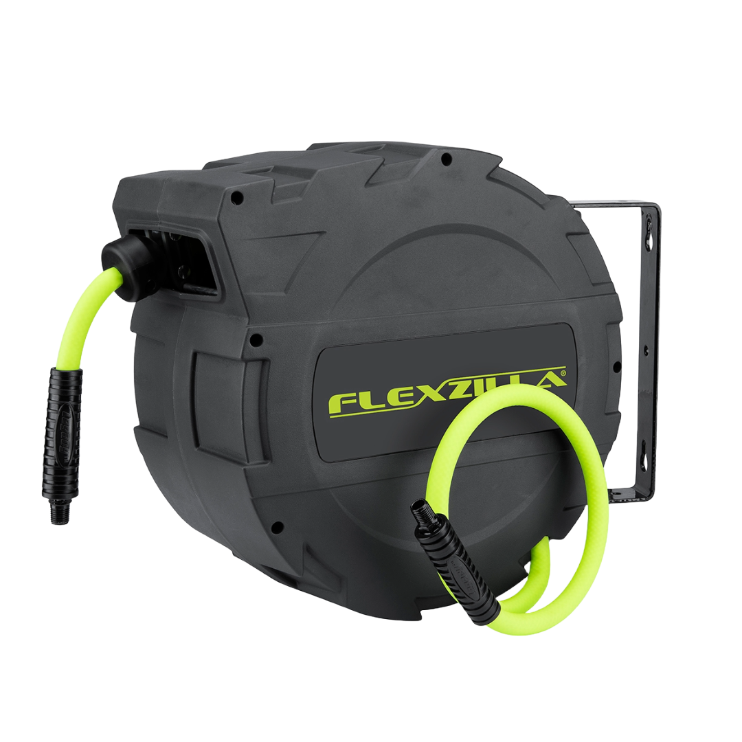 Retractable Reel with Automatic Leveling System – Flexzilla